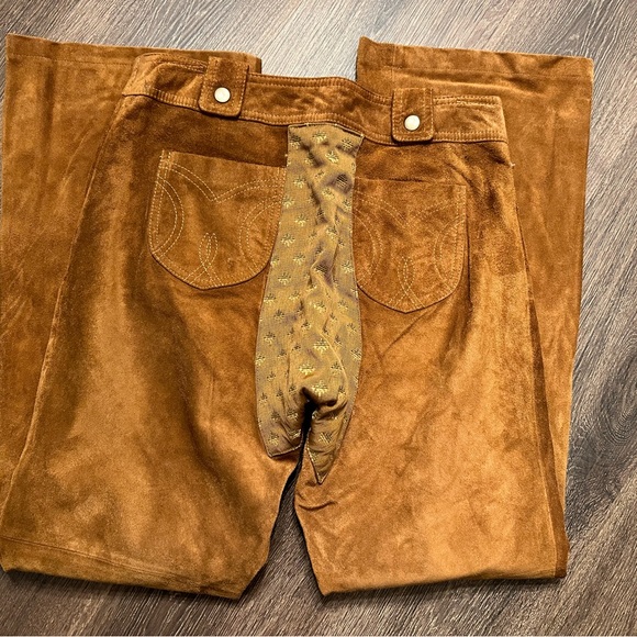 Vintage 1970s early 1980s Darnier bell bottom leather pants - Picture 15 of 17